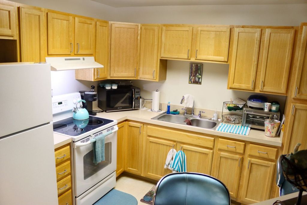 Concordia at RP Home independent living kitchen